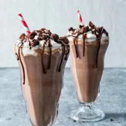 SHAKE’N CHOCOLATE